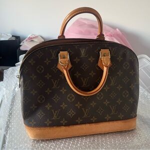 Louis Vuitton Monogram Alma PM